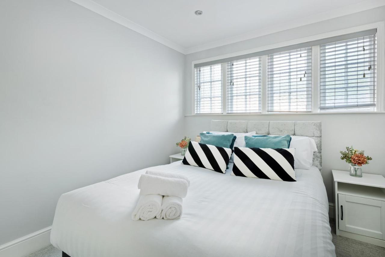 Spacious 2 Bedroom Apartment In Park Estate Нотингам Екстериор снимка